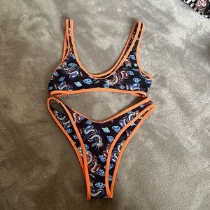 ribbed high leg dragon print bikini